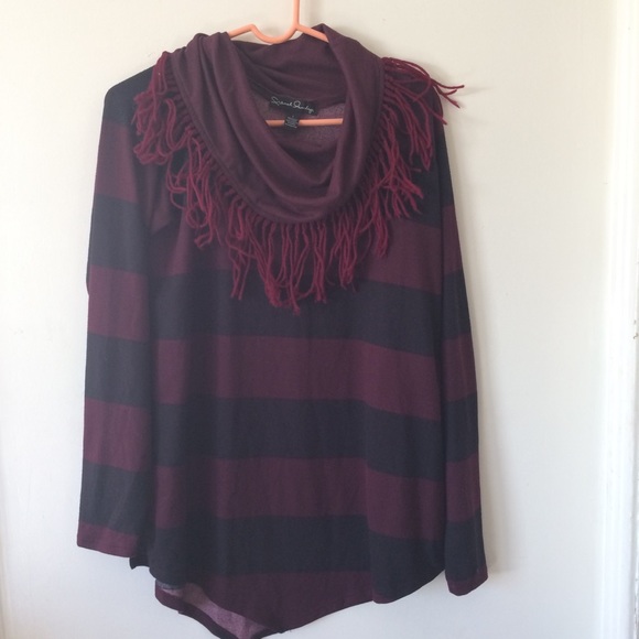 French Laundry Sweaters - French Laundry brand shirt